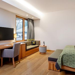 Doppelzimmer für Gäste mit Behinderungen